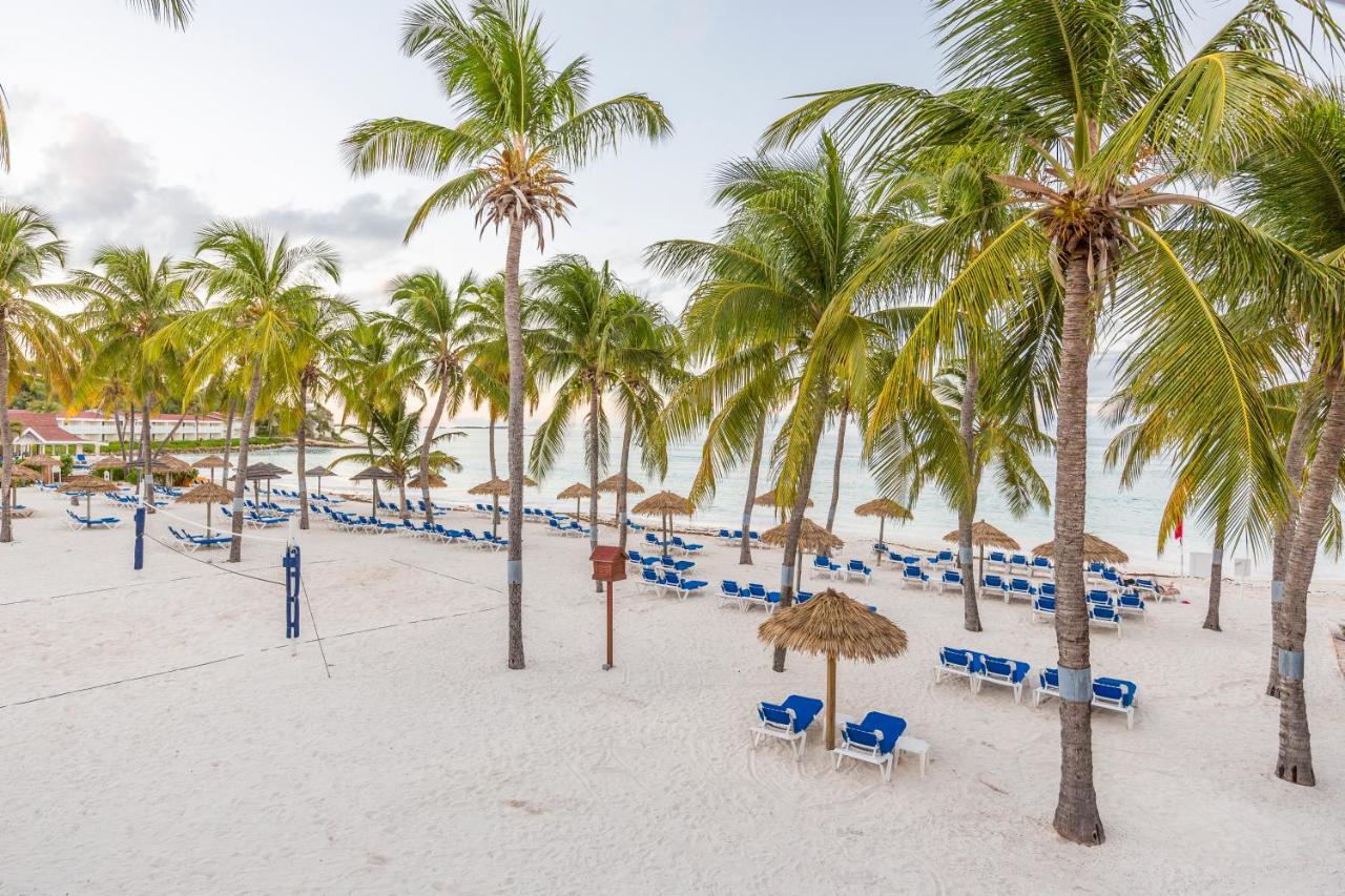 Pineapple Beach Club (Adults Only) Long Bay Esterno foto