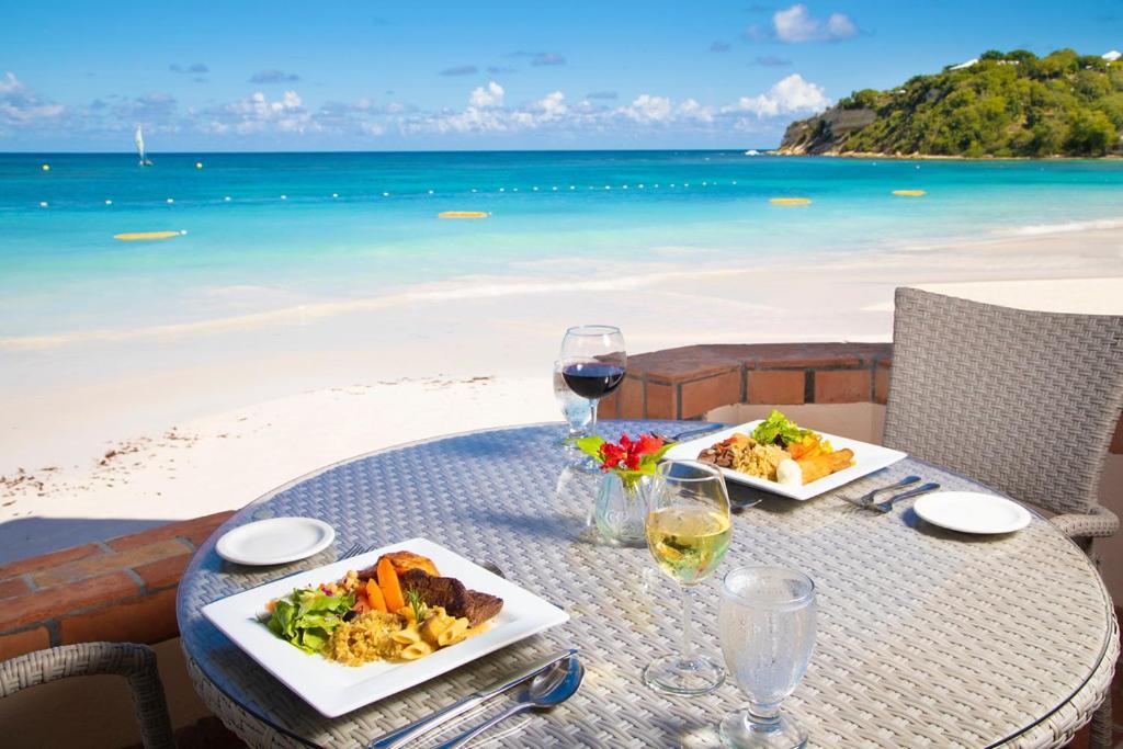 Pineapple Beach Club (Adults Only) Long Bay Esterno foto